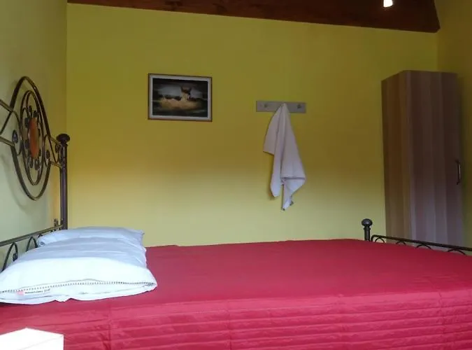 La Fattoria Al Crocefisso Kır Evi